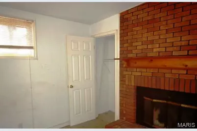 310 N Marguerite Avenue, Ferguson, MO 63135 - Photo 11