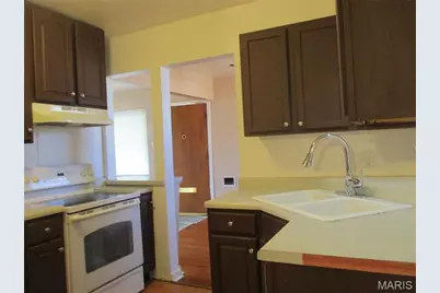 4410 Marcus Avenue, Saint Louis, MO 63115 - Photo 7