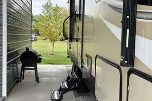 210 N 3rd St, Hunnewell, MO 63443 - Photo 27