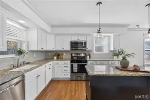 1330 Drayton Ave, Webster Groves, MO 63119 - Photo 11