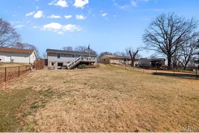 1418 Bradington Drive, Fenton, MO 63026 - Photo 37