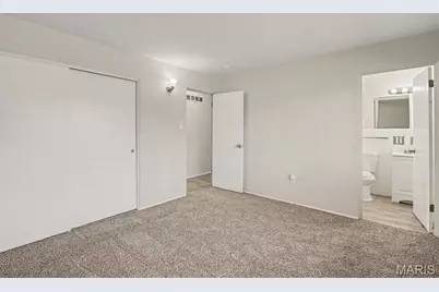 1475 Nashua Drive, Florissant, MO 63033 - Photo 9