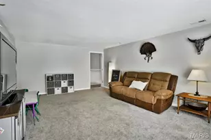 15094 Green Cir Dr, Chesterfield, MO 63017 - Photo 29