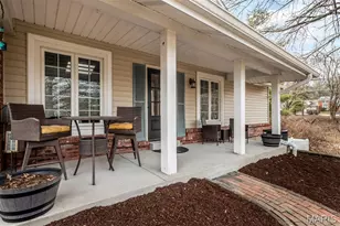 15094 Green Cir Dr, Chesterfield, MO 63017 - Photo 3