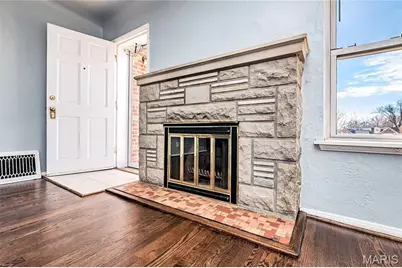 9018 Vasel Drive, Saint Louis, MO 63123 - Photo 3