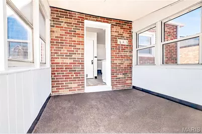 9018 Vasel Drive, Saint Louis, MO 63123 - Photo 13