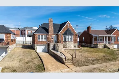 9018 Vasel Drive, Saint Louis, MO 63123 - Photo 1