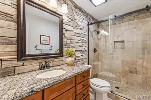 1920 Baxter Ridge Dr, Chesterfield, MO 63017 - Photo 23