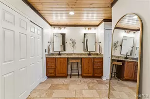 1920 Baxter Ridge Dr, Chesterfield, MO 63017 - Photo 17