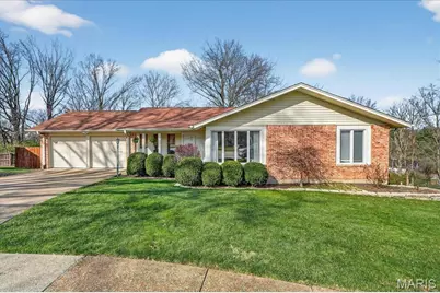 1430 Silverleaf Lane, Saint Louis, MO 63146 - Photo 3