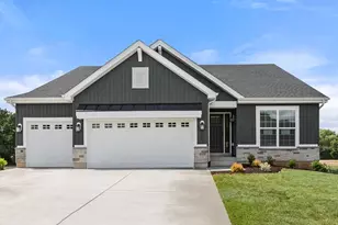 4933 Nadine Ln, Saint Louis, MO 63129 - Photo 1