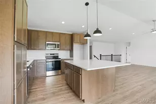 4933 Nadine Ln, Saint Louis, MO 63129 - Photo 11