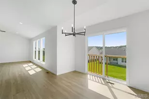 4933 Nadine Ln, Saint Louis, MO 63129 - Photo 13