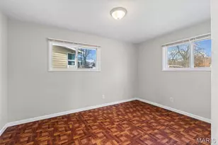 8379 Midwood Ave, Saint Louis, MO 63134 - Photo 11