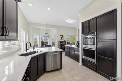 3429 Riverchase Parkway, Saint Charles, MO 63301 - Photo 17