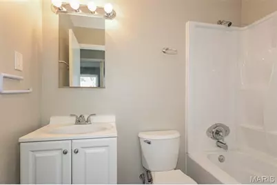 660 Brookstone Drive, Florissant, MO 63033 - Photo 17