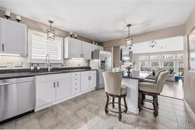 102 Pine Trail Drive #2, Lake Saint Louis, MO 63367 - Photo 3