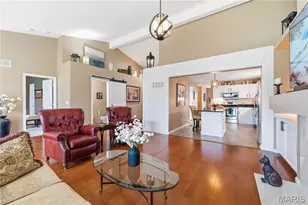 102 Pine Trail Dr, Lake Saint Louis, MO 63367 - Photo 9