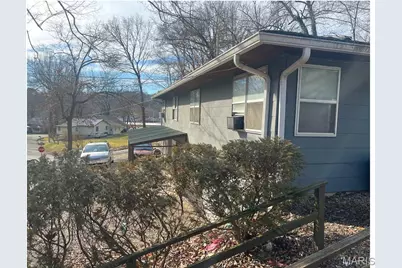 302 N Spring St, Shelbyville, MO 65565 - Photo 3