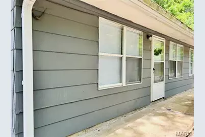 302 N Spring St, Shelbyville, MO 65565 - Photo 7