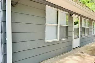 302 N Spring St, Shelbyville, MO 65565 - Photo 7