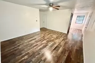 302 N Spring St, Shelbyville, MO 65565 - Photo 31