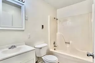 302 N Spring St, Shelbyville, MO 65565 - Photo 23