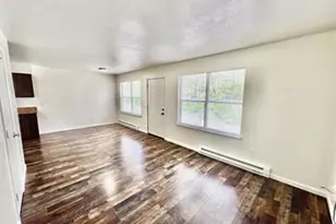 302 N Spring St, Shelbyville, MO 65565 - Photo 19