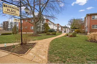119 E Washington Avenue #1N, Kirkwood, MO 63122 - Photo 1