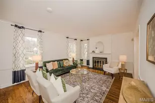 11 Middlesex Dr, Brentwood, MO 63144 - Photo 3