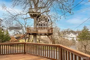 11 Middlesex Dr, Brentwood, MO 63144 - Photo 29