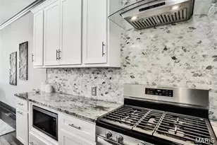 1916 S 12th St, Saint Louis, MO 63104 - Photo 15