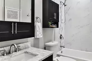 1916 S 12th St, Saint Louis, MO 63104 - Photo 21