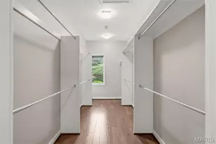 824 Bluespring Ln, Frontenac, MO 63131 - Photo 17