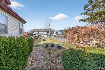 4847 Lowndes Drive, Saint Louis, MO 63129 - Photo 39