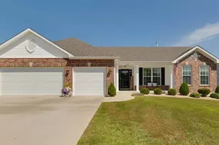 212 Schuman Dr, O'Fallon, MO 63366 - Photo 1