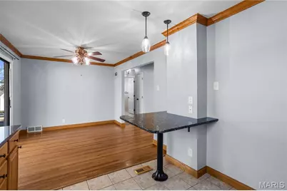 10915 Three Court Drive, Saint Louis, MO 63123 - Photo 11