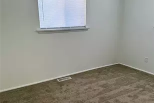 13 Mary Rose Ct, Hazelwood, MO 63042 - Photo 11