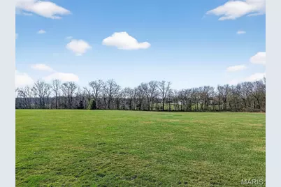 1772 Everest Avenue, O'Fallon, MO 63366 - Photo 5