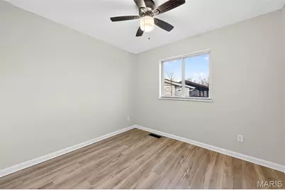 370 Marywood Court, Ballwin, MO 63021 - Photo 9