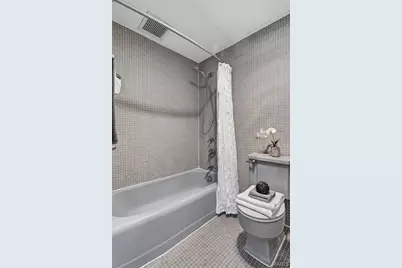 4501 Lindell Boulevard #11A, Saint Louis, MO 63108 - Photo 23