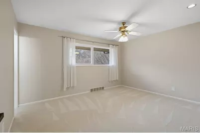 9 Morwood Lane, Creve Coeur, MO 63141 - Photo 15