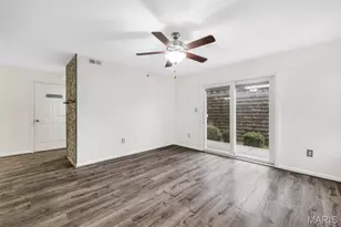 2460 Lampong Dr, Saint Louis, MO 63125 - Photo 13