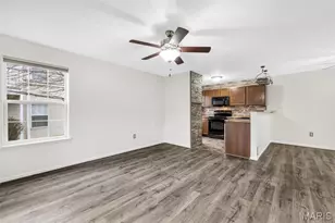 2460 Lampong Dr, Saint Louis, MO 63125 - Photo 17