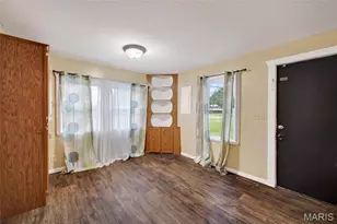 588 Locust St, Lebanon, MO 65536 - Photo 7
