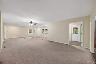 588 Locust St, Lebanon, MO 65536 - Photo 15