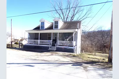 620 Maryland Street, Louisiana, MO 63353 - Photo 1