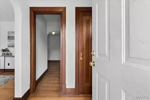 1719 Veronica Ave, Saint Louis, MO 63147 - Photo 11