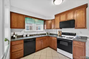 1719 Veronica Ave, Saint Louis, MO 63147 - Photo 5