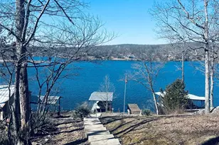 6845 Pawnee, French Village, MO 63036 - Photo 17